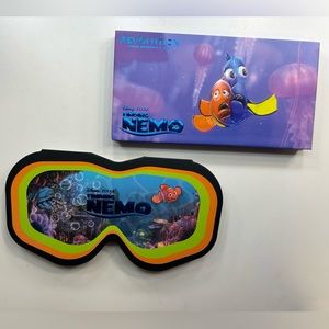 Finding Nemo x Revolution Palette Bundle